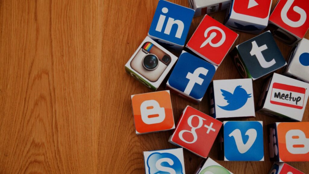 Social Media Marketing 2 social